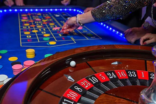 Tampilan dashboard ug hoki menampilkan berbagai permainan slot dan sportsbook dalam satu platform terintegrasi